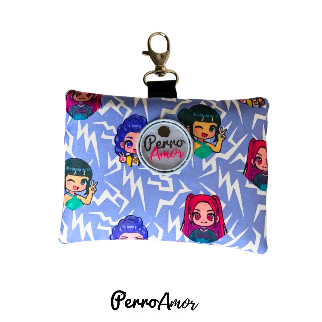 Porta Bolsas Oh my 💩   " Guerreras "
